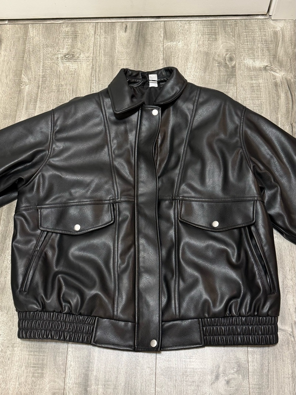 H&M Black Oversized Faux Leather Jacket - Picture 11 of 12